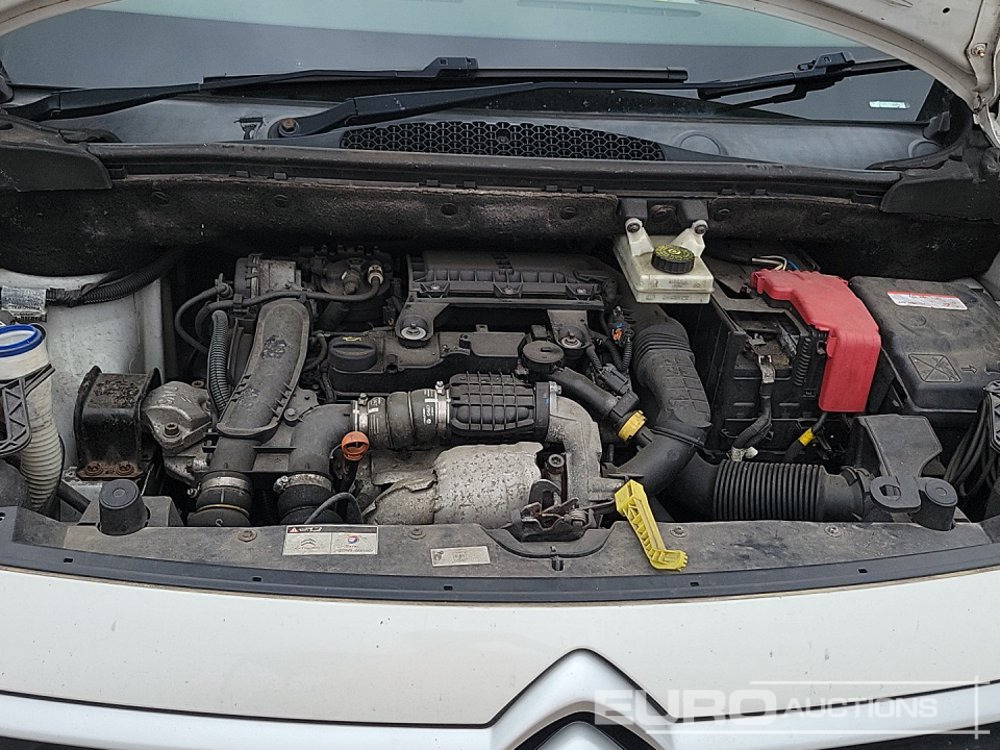 Лекотоварен автомобил 2016 Citreon Berlingo: снимка 16