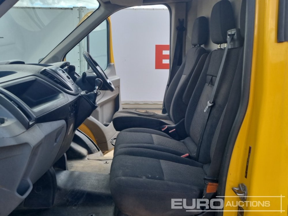 Лекотоварен автомобил 2016 Ford Transit 350: снимка 22