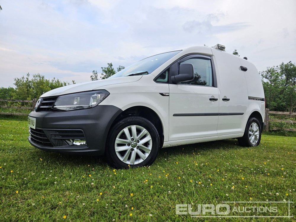 2019 Volkswagen CADDY 2.0TDI BLUEMOTION - Лекотоварен автомобил: снимка 3 2019 Volkswagen CADDY 2.0TDI BLUEMOTION - Лекотоварен автомобил: снимка 3