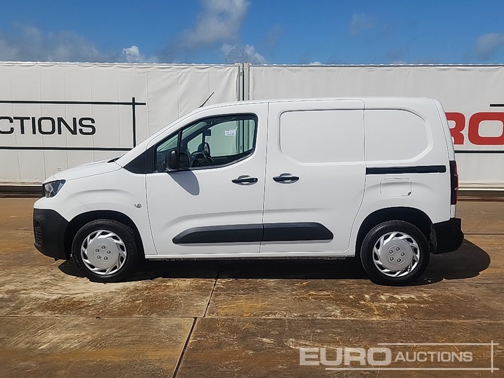 2021 Peugeot Partner - Лекотоварен автомобил: снимка 2 2021 Peugeot Partner - Лекотоварен автомобил: снимка 2