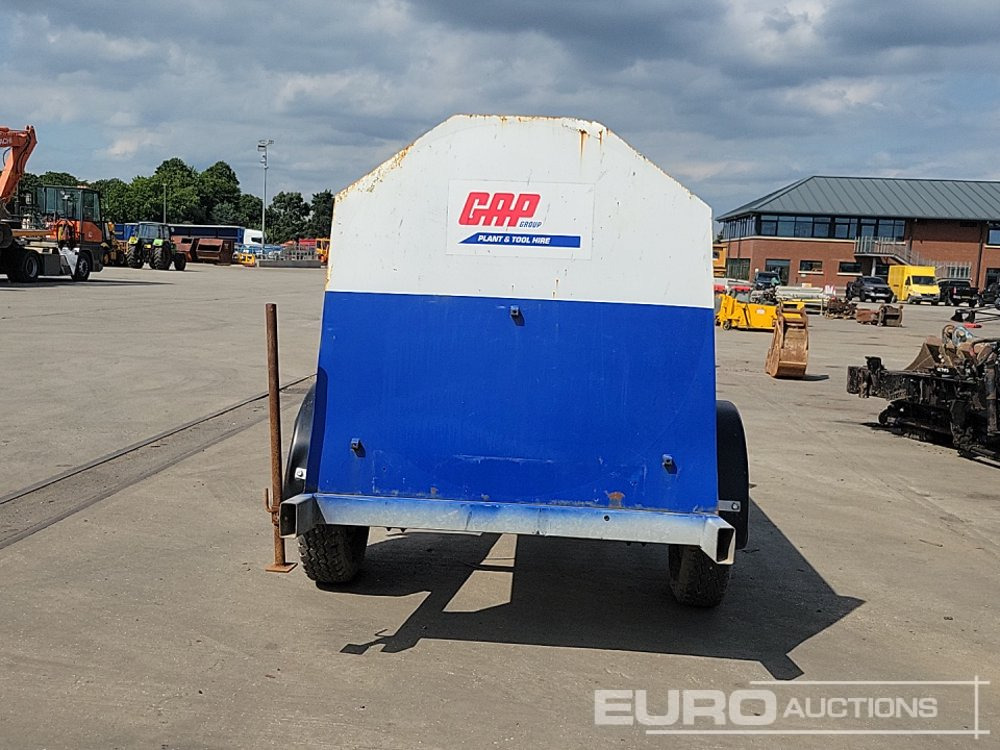 Main Single Axle Bunded 2000 Fuel Bowser, Electric Pump - Резервоар за съхранение: снимка 4 Main Single Axle Bunded 2000 Fuel Bowser, Electric Pump - Резервоар за съхранение: снимка 4