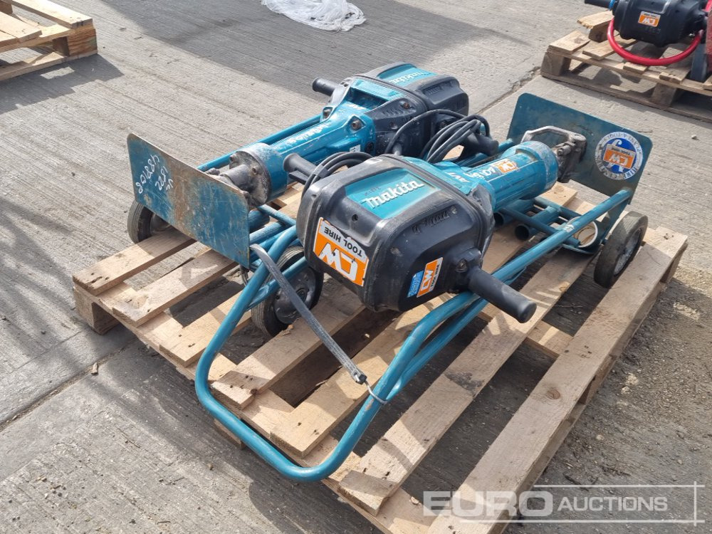 Makita AVT - Строително оборудване: снимка 5 Makita AVT - Строително оборудване: снимка 5