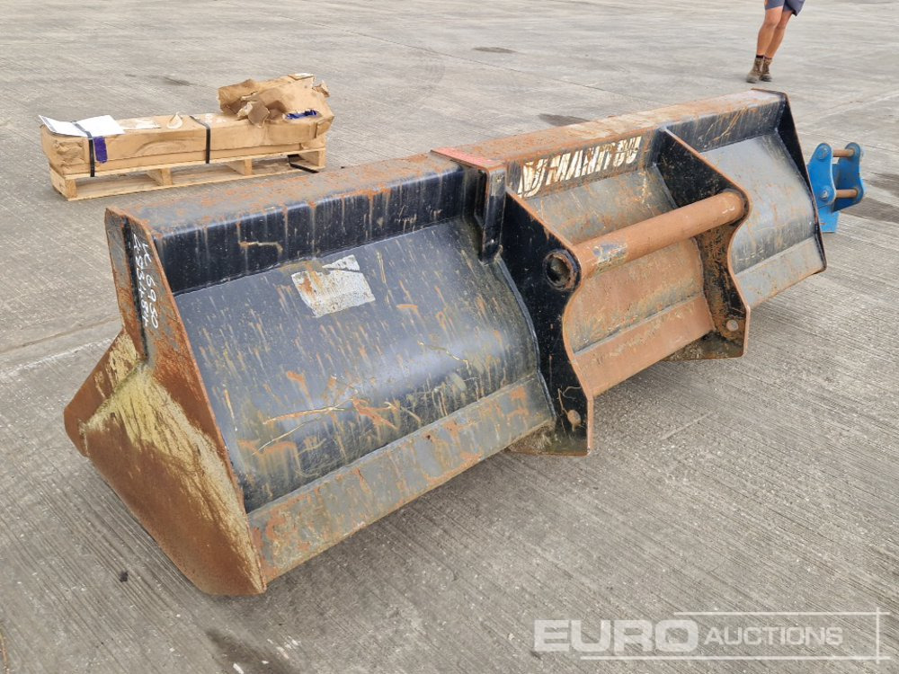 Manitou 96" Loading Bucket to suit Telehandler - Кофа: снимка 3 Manitou 96" Loading Bucket to suit Telehandler - Кофа: снимка 3