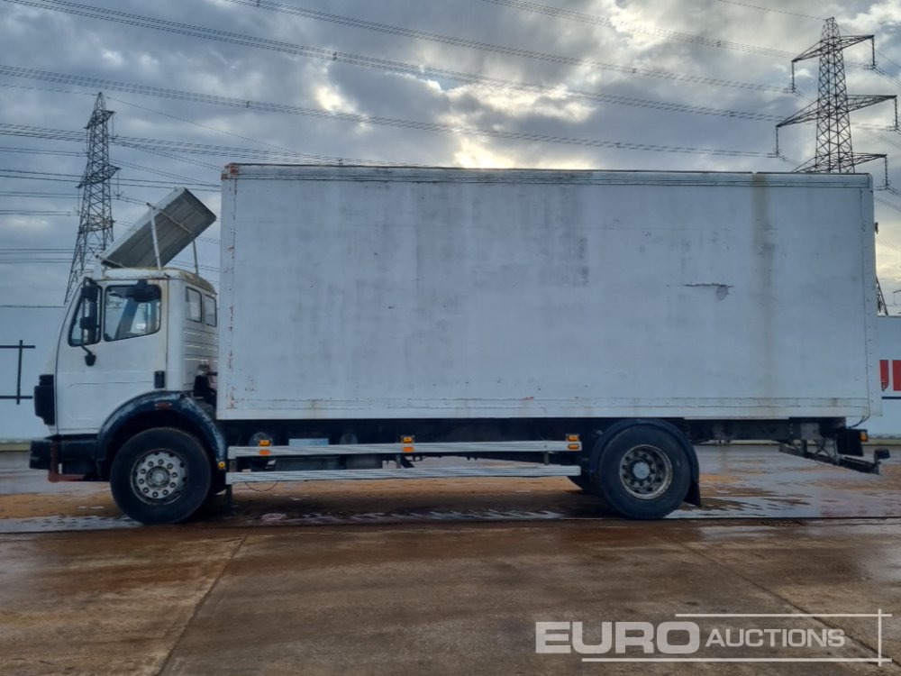 Mercedes 1820 - Камион фургон: снимка 3 Mercedes 1820 - Камион фургон: снимка 3