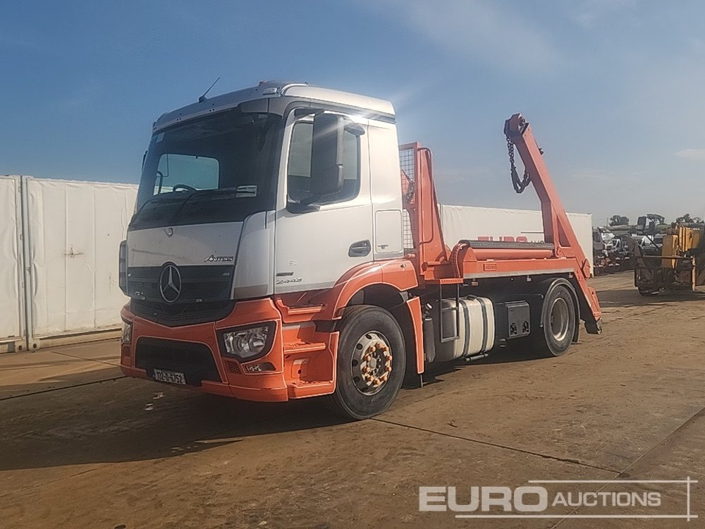 Mercedes Antos 2443 - Мултилифт за контейнери камион: снимка 1 Mercedes Antos 2443 - Мултилифт за контейнери камион: снимка 1