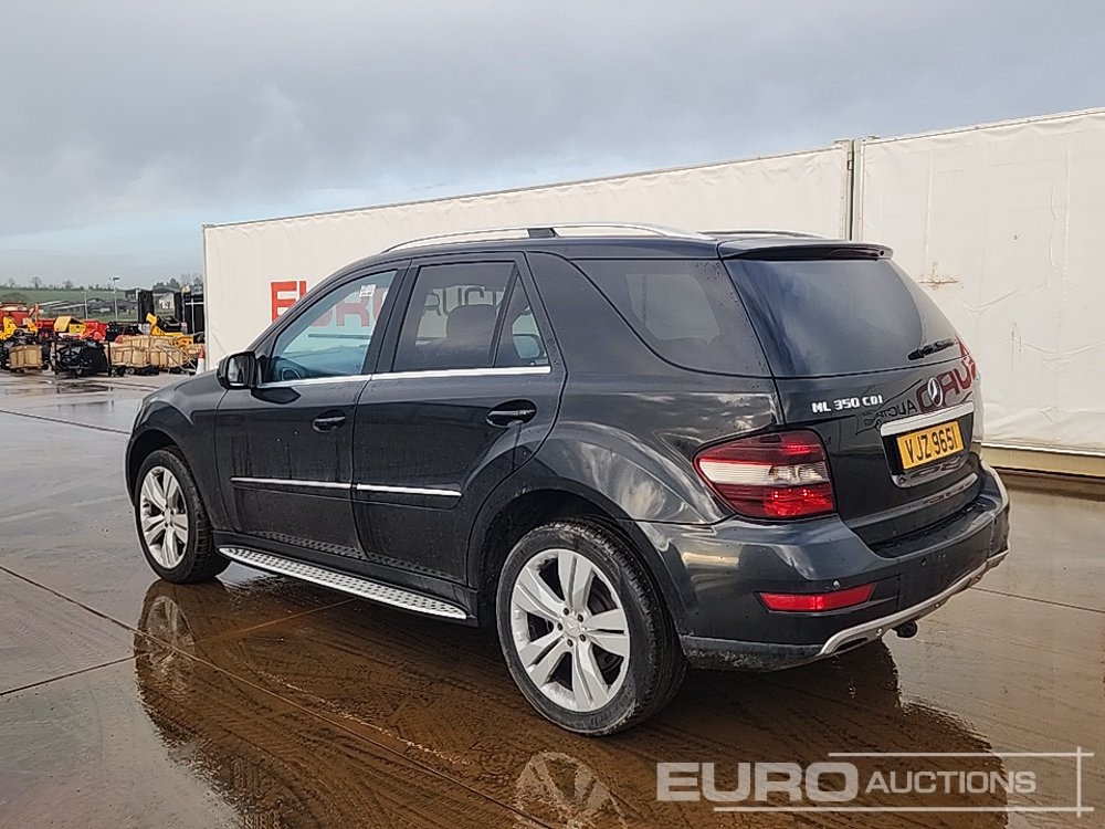Mercedes ML350 - Джип: снимка 3 Mercedes ML350 - Джип: снимка 3