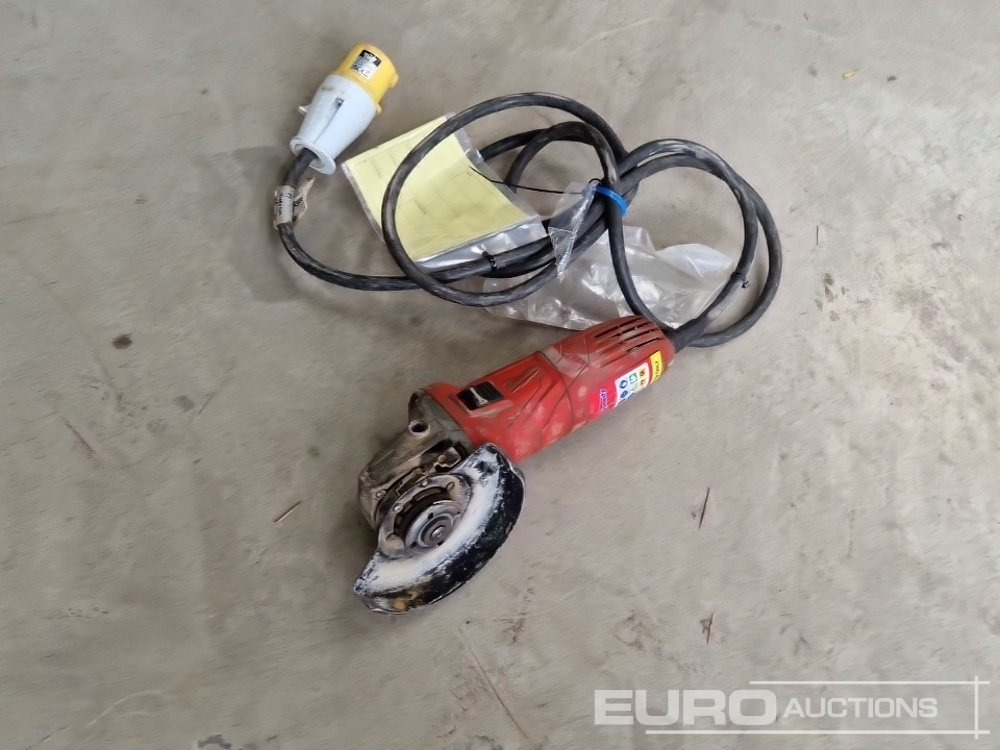 Milwaukee 110 Volt Grinder - Оборудване за гаражи/ Работилници: снимка 1 Milwaukee 110 Volt Grinder - Оборудване за гаражи/ Работилници: снимка 1