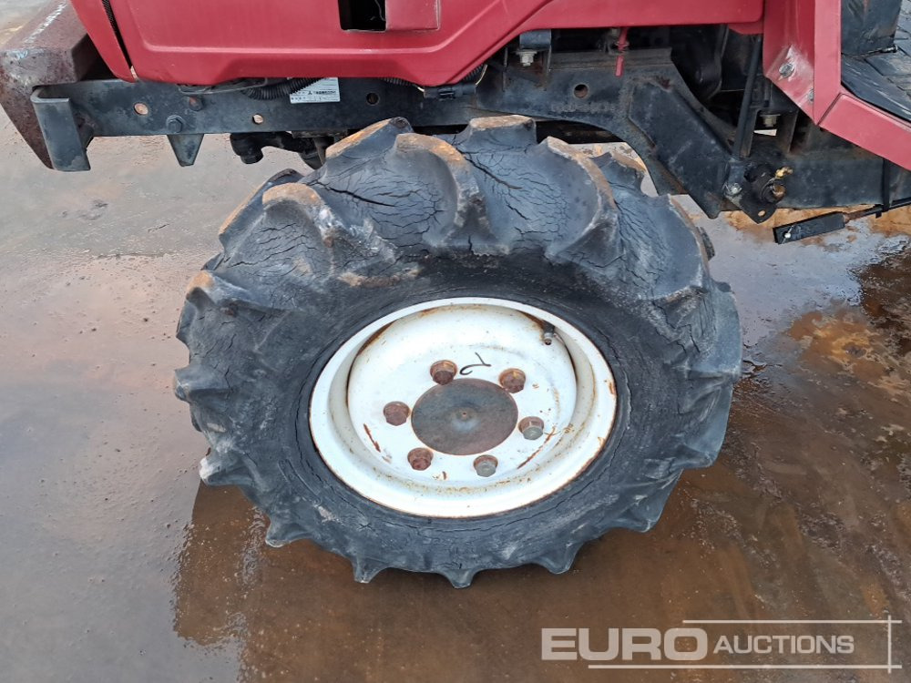 Mitsubishi MT185 - Малък трактор: снимка 5 Mitsubishi MT185 - Малък трактор: снимка 5