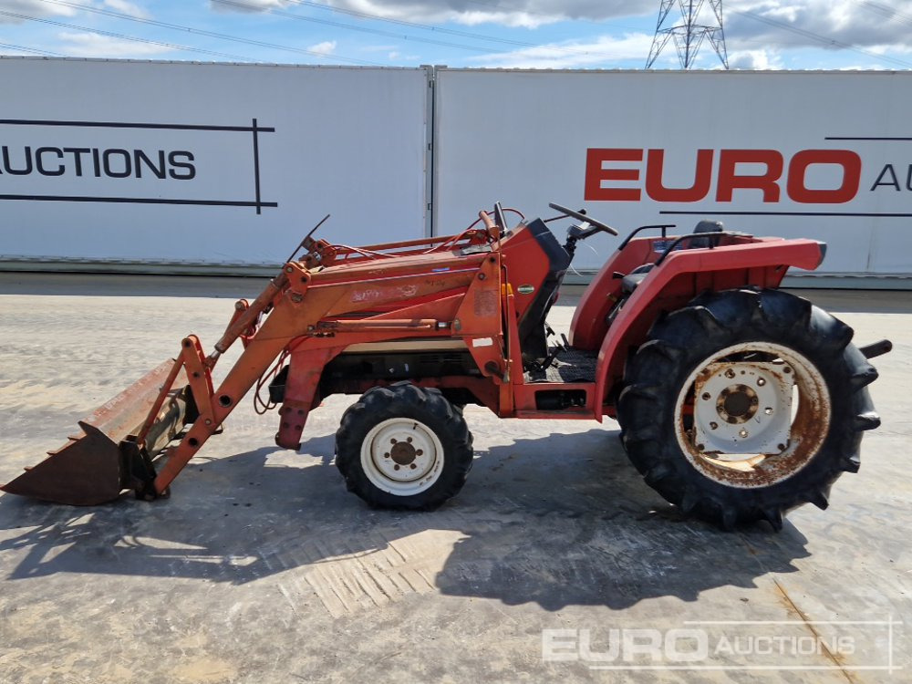 Mitsubishi MT24 - Малък трактор: снимка 2 Mitsubishi MT24 - Малък трактор: снимка 2