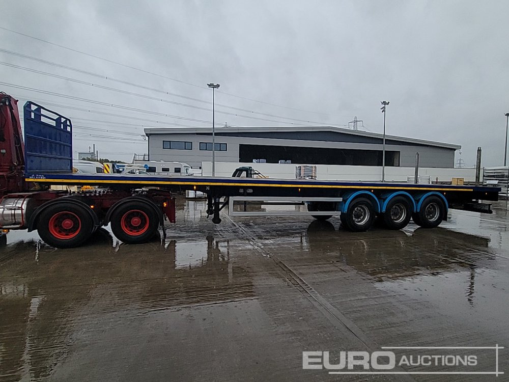 Montracon Tri Axle Flatbed Trailer - Бордово полуремарке/ Платформа: снимка 2 Montracon Tri Axle Flatbed Trailer - Бордово полуремарке/ Платформа: снимка 2