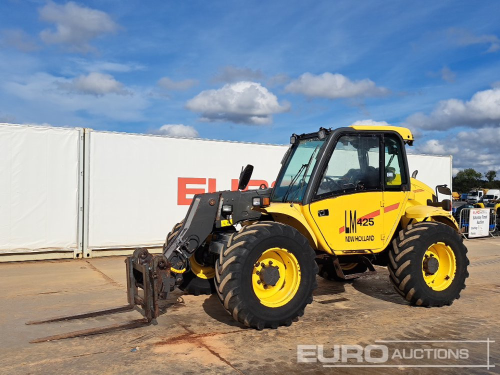 New Holland LM425A - Телескопичен товарач: снимка 1 New Holland LM425A - Телескопичен товарач: снимка 1