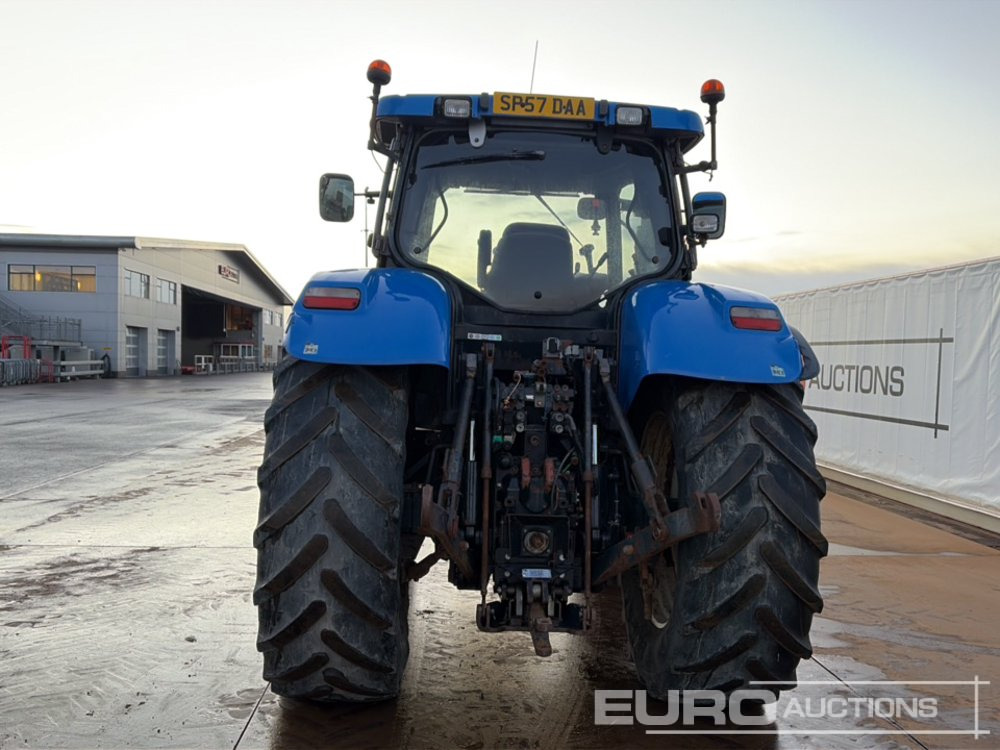 New Holland T7030 - Трактор: снимка 4 New Holland T7030 - Трактор: снимка 4