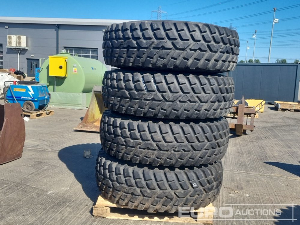 Nokian 440/80-R30 Tyres (4 of) - Гума: снимка 4 Nokian 440/80-R30 Tyres (4 of) - Гума: снимка 4