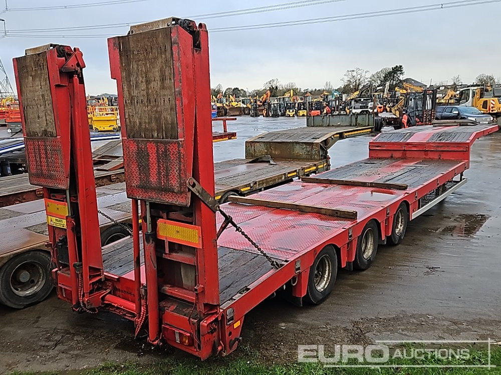 Nooteboom OSDS-48-03 - Нискорамна площадка полуремарке: снимка 5 Nooteboom OSDS-48-03 - Нискорамна площадка полуремарке: снимка 5