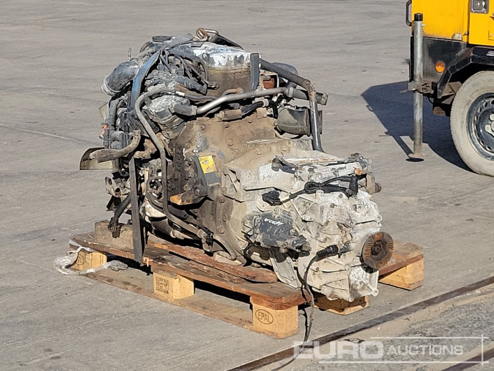 Paccar 4 Cylinder Engine, Gearbox - Двигател: снимка 3 Paccar 4 Cylinder Engine, Gearbox - Двигател: снимка 3