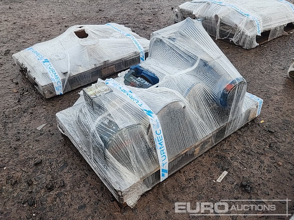 Pallet of Gearboxes (3 of), Motor - Скоростна кутия: снимка 1 Pallet of Gearboxes (3 of), Motor - Скоростна кутия: снимка 1