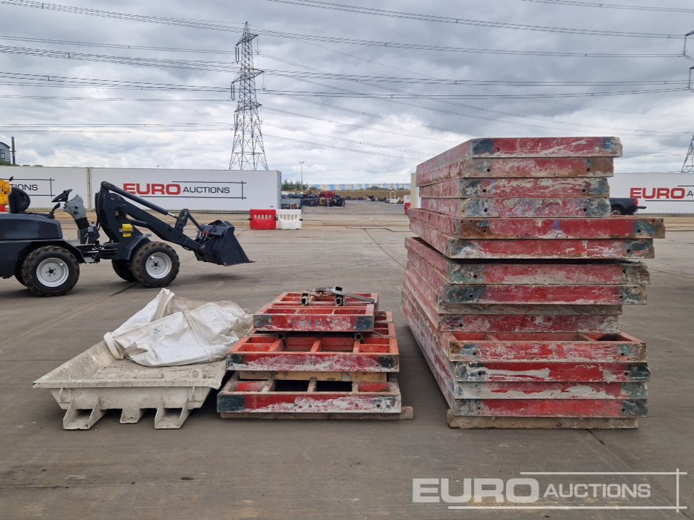 Peri Trio Concrete Formwork, 3.3m x 1.2m Panel (8 of), 3.3m x 0.9m Panel (4 of), 2.7m x 1.2m Panel (2 of), 1.2m x 0.6m Panel (3 of), 1.2m x 0.7m Panel (3 of), 0.9m x 0.6m Panel (2 of), Concrete Pourin - Техника за слагане на асфалт: снимка 4 Peri Trio Concrete Formwork, 3.3m x 1.2m Panel (8 of), 3.3m x 0.9m Panel (4 of), 2.7m x 1.2m Panel (2 of), 1.2m x 0.6m Panel (3 of), 1.2m x 0.7m Panel (3 of), 0.9m x 0.6m Panel (2 of), Concrete Pourin - Техника за слагане на асфалт: снимка 4