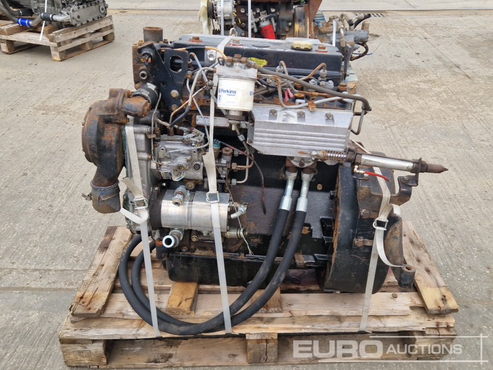 Perkins 4 Cylinder Engine - Двигател: снимка 2 Perkins 4 Cylinder Engine - Двигател: снимка 2