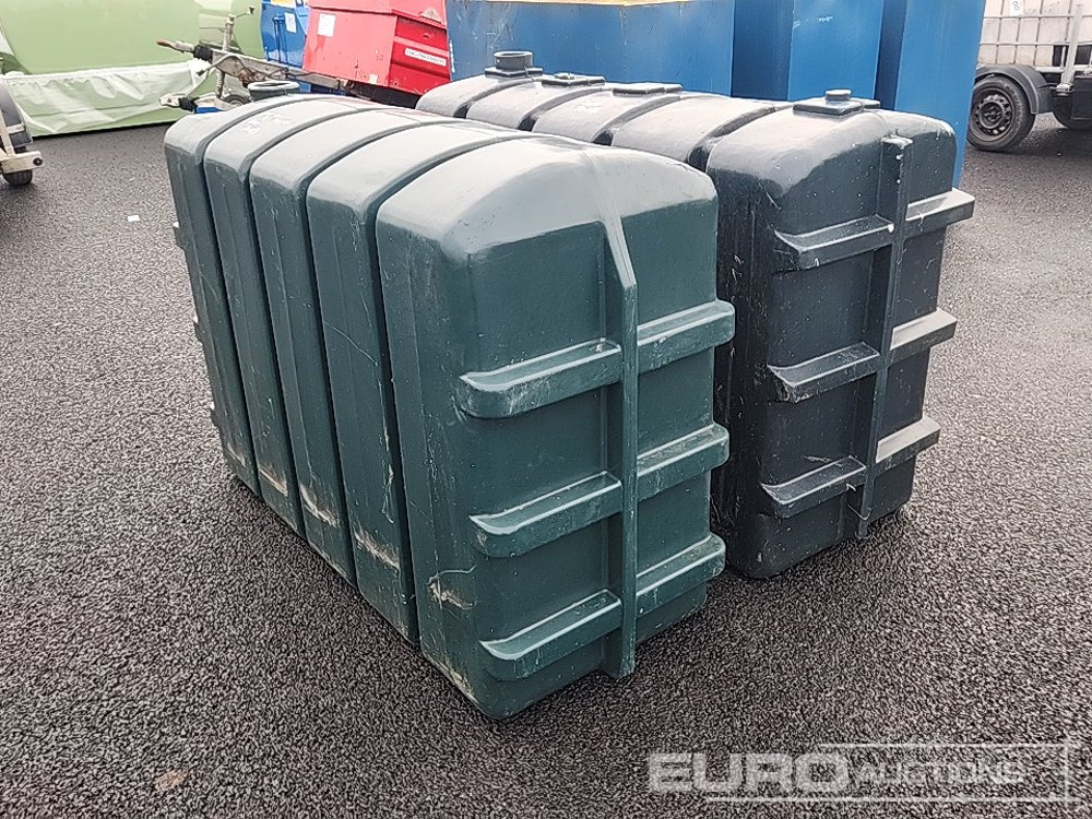 Plastic Oil Tank (2 of) - Резервоар за съхранение: снимка 4 Plastic Oil Tank (2 of) - Резервоар за съхранение: снимка 4