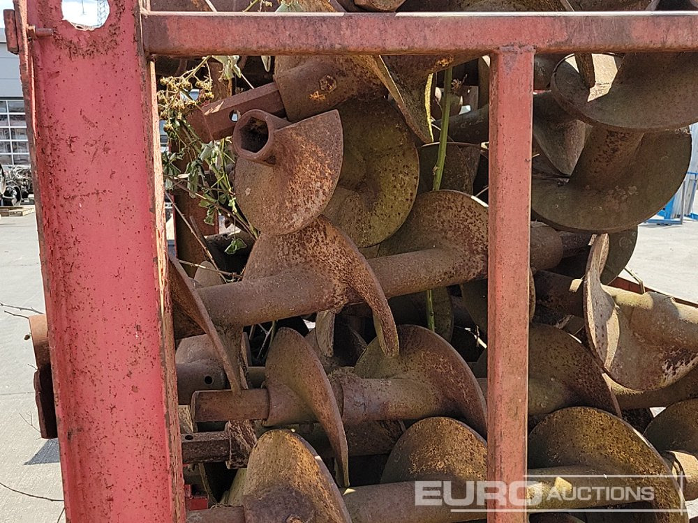Прикачен инвентар за Багер Stillage of 11" Auger Flights: снимка 17