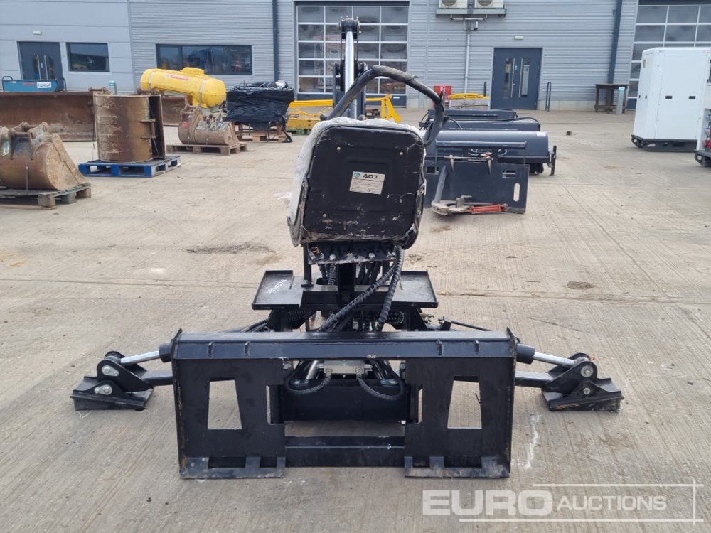 Unused 2024 AGT Backhoe Attachment to suit Skidsteer - Прикачен инвентар за Багер: снимка 4 Unused 2024 AGT Backhoe Attachment to suit Skidsteer - Прикачен инвентар за Багер: снимка 4