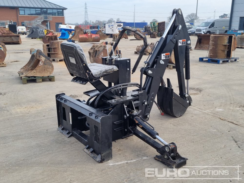 Unused 2024 AGT Backhoe Attachment to suit Skidsteer - Прикачен инвентар за Багер: снимка 5 Unused 2024 AGT Backhoe Attachment to suit Skidsteer - Прикачен инвентар за Багер: снимка 5
