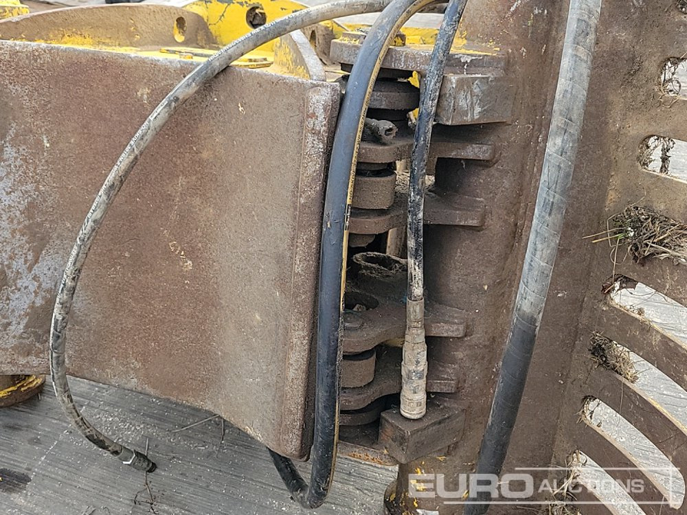 Прикачен инвентар за Багер VTN Hydraulic Rotating Selector Grab 80mm Pin to suit 20 Ton Excavator: снимка 10 Прикачен инвентар за Багер VTN Hydraulic Rotating Selector Grab 80mm Pin to suit 20 Ton Excavator: снимка 10