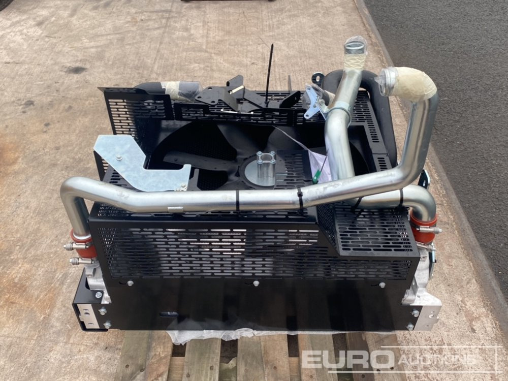 Radiator to suit CAT - Радиатор за Строителна техника: снимка 4 Radiator to suit CAT - Радиатор за Строителна техника: снимка 4