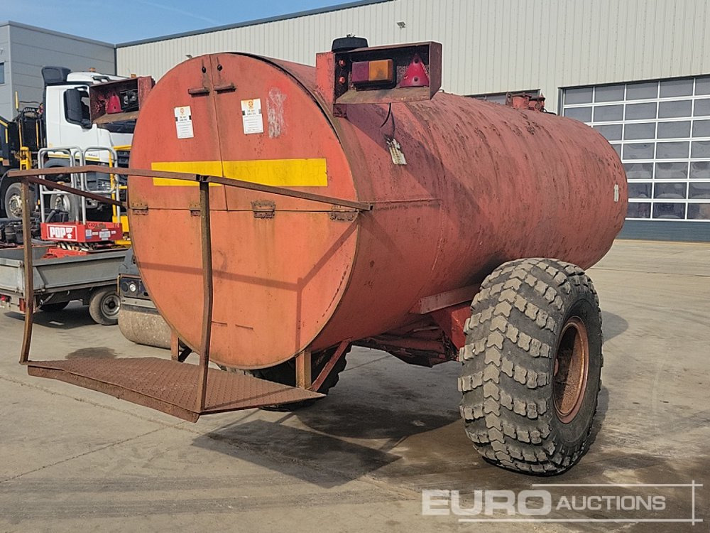 Redrock Single Axle Draw Bar Fuel Bowser, Honda Pump - Резервоар за съхранение: снимка 5 Redrock Single Axle Draw Bar Fuel Bowser, Honda Pump - Резервоар за съхранение: снимка 5