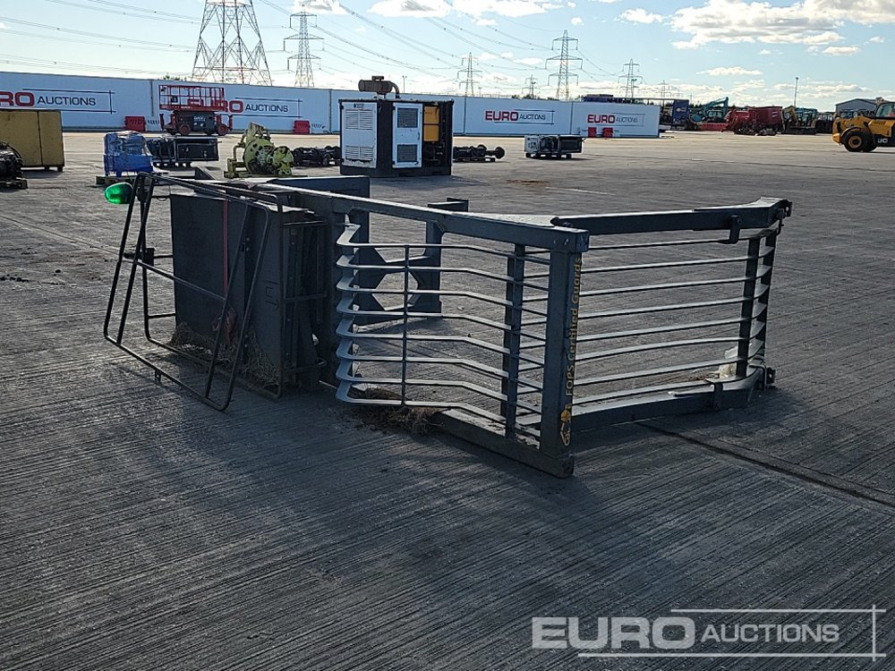 Demo Cage to suit Hitachi ZX210-3/5 - Резервни части: снимка 5 Demo Cage to suit Hitachi ZX210-3/5 - Резервни части: снимка 5
