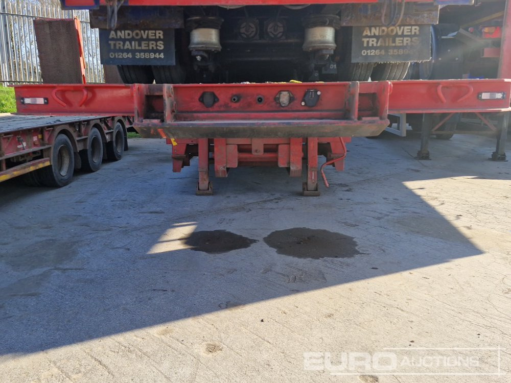 SM TRAILERS Tri Axle Extendable Stepframe Low Loader Trailer, Neck Ramps, Wheel Wells, Tail Ramps - Нискорамна площадка полуремарке: снимка 5 SM TRAILERS Tri Axle Extendable Stepframe Low Loader Trailer, Neck Ramps, Wheel Wells, Tail Ramps - Нискорамна площадка полуремарке: снимка 5