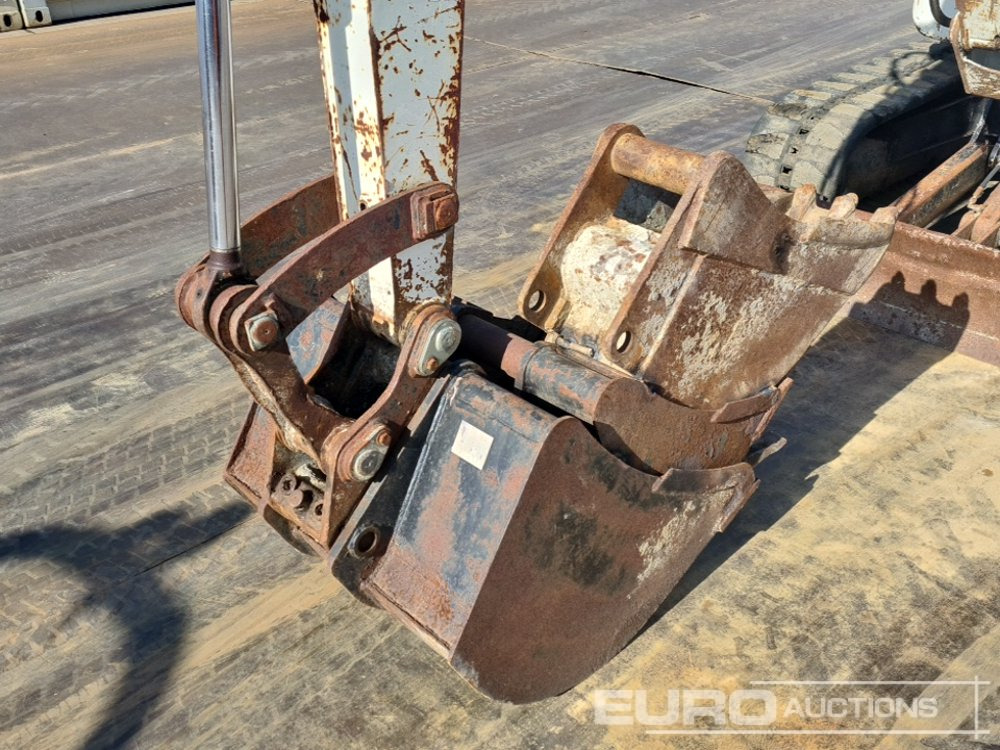 Мини багер Schaeff-Terex HR18: снимка 25