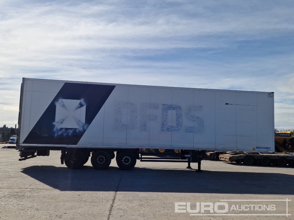 Schmitz Cargobull NKS3 45' Tri Axle Fridge Trailer (No Equipment) - Затворена каросерия полуремарке: снимка 5 Schmitz Cargobull NKS3 45' Tri Axle Fridge Trailer (No Equipment) - Затворена каросерия полуремарке: снимка 5