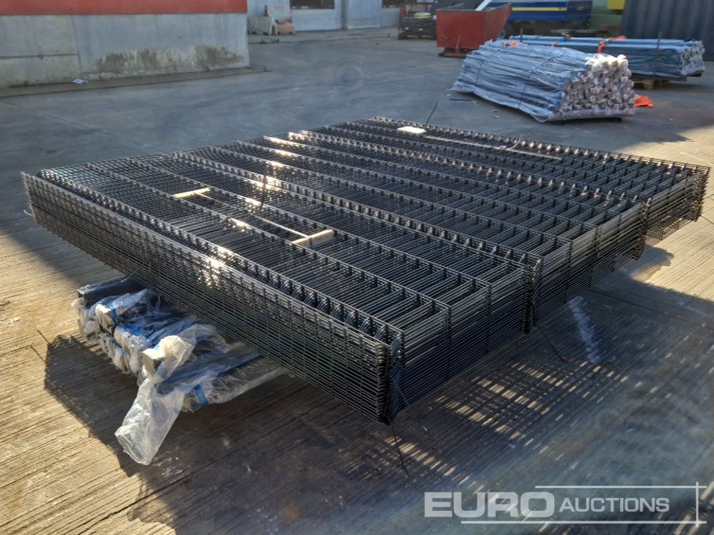 Unused Galvanised & Powder Coated Heavy Duty (5mm) Wire Mesh Fencing, 25 x H2.4m x W2.2m Panels, 26 x 60mm x 60mm x3m Posts, with Fittings (Black) - Селскостопанска техника: снимка 5 Unused Galvanised & Powder Coated Heavy Duty (5mm) Wire Mesh Fencing, 25 x H2.4m x W2.2m Panels, 26 x 60mm x 60mm x3m Posts, with Fittings (Black) - Селскостопанска техника: снимка 5