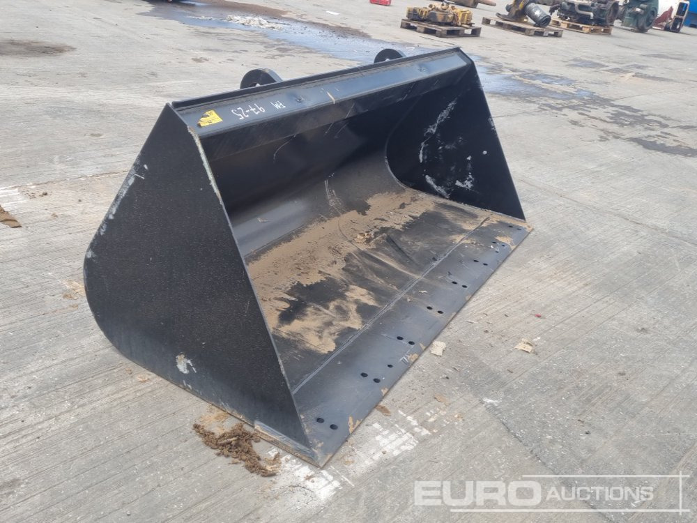 Селскостопанска техника Unused Strickland 90" Loading Bucket to suit JCB Telehandler: снимка 7