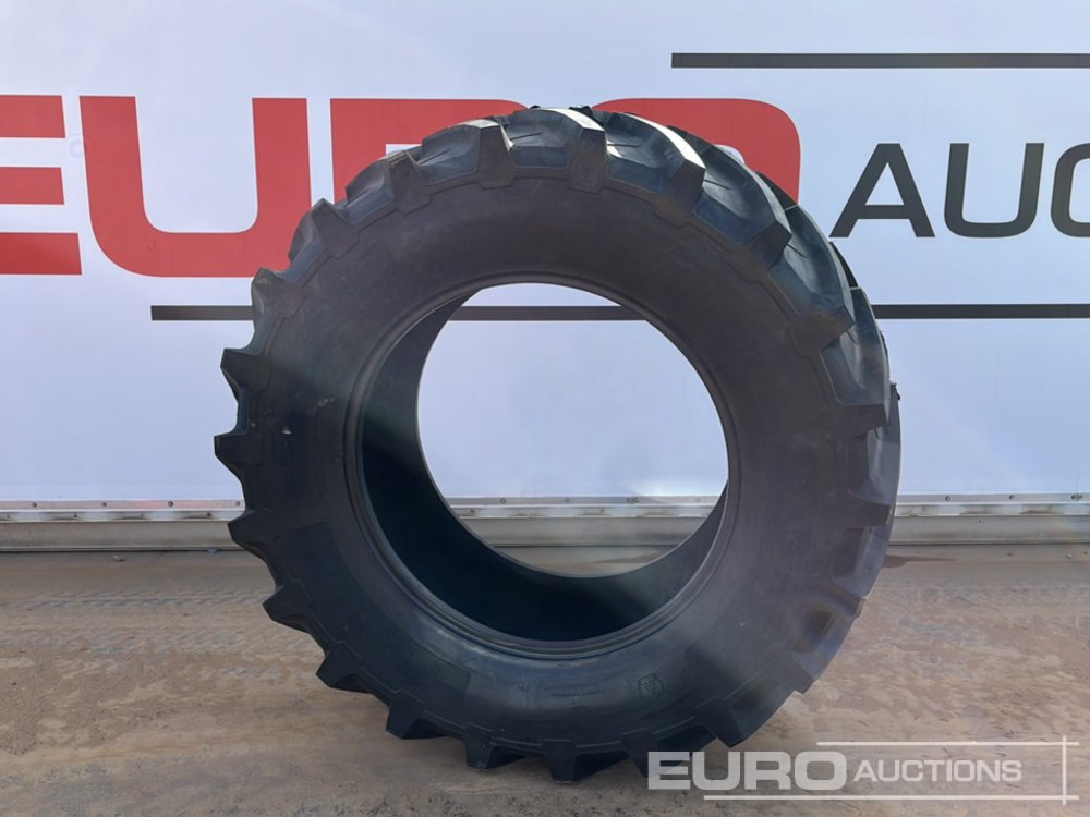 Unused Vannova 650/65R38-163 R1W Tyre (2 of) - Селскостопанска техника: снимка 2 Unused Vannova 650/65R38-163 R1W Tyre (2 of) - Селскостопанска техника: снимка 2
