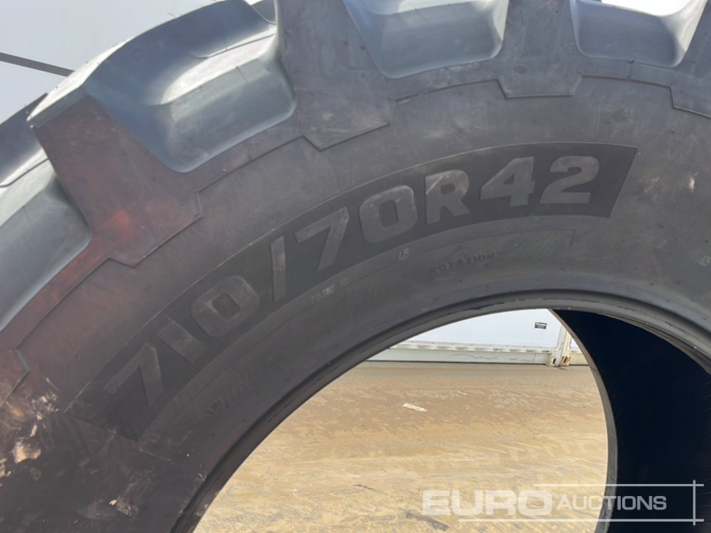 Unused Vannova 710/70R42-173 R1W Tyre (2 of) - Селскостопанска техника: снимка 4 Unused Vannova 710/70R42-173 R1W Tyre (2 of) - Селскостопанска техника: снимка 4