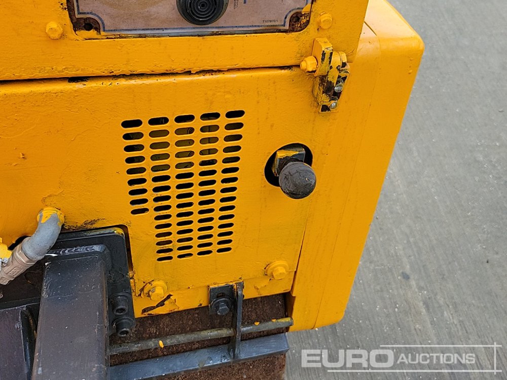 Техника за слагане на асфалт Single Drum Vibrating Pedestrian Roller: снимка 21