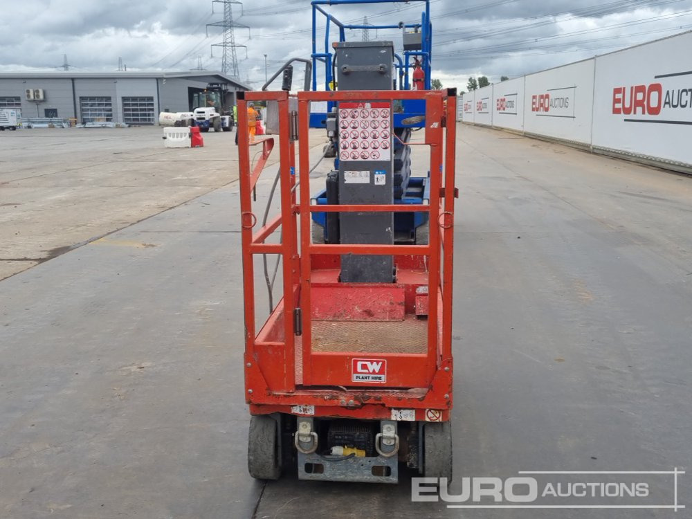 SkyJack SJ16
SJ16 - Работна площадка: снимка 4 SkyJack SJ16
SJ16 - Работна площадка: снимка 4