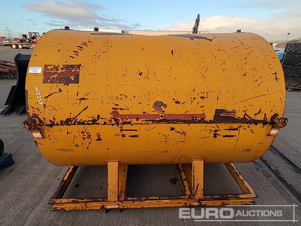 Static Bunded Fuel Bowser, Manual Pump - Резервоар за съхранение: снимка 2 Static Bunded Fuel Bowser, Manual Pump - Резервоар за съхранение: снимка 2