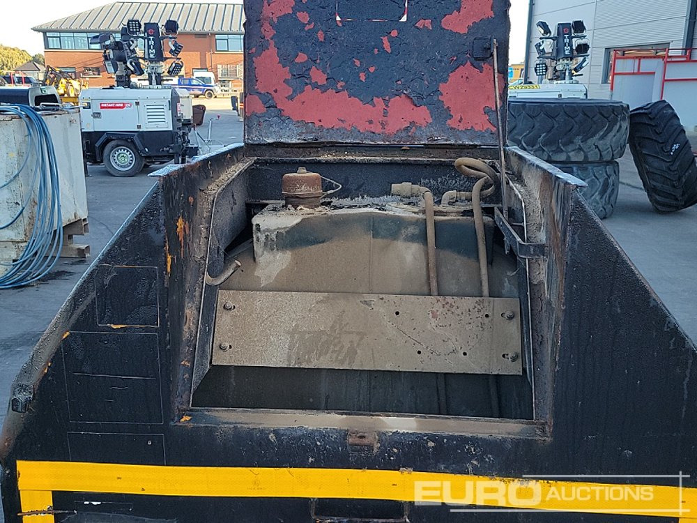 Резервоар за съхранение Static Bunded Fuel Bowser, Manual Pump: снимка 13