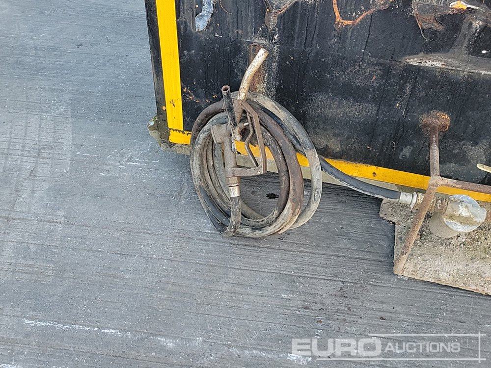 Резервоар за съхранение Static Bunded Fuel Bowser, Manual Pump: снимка 10