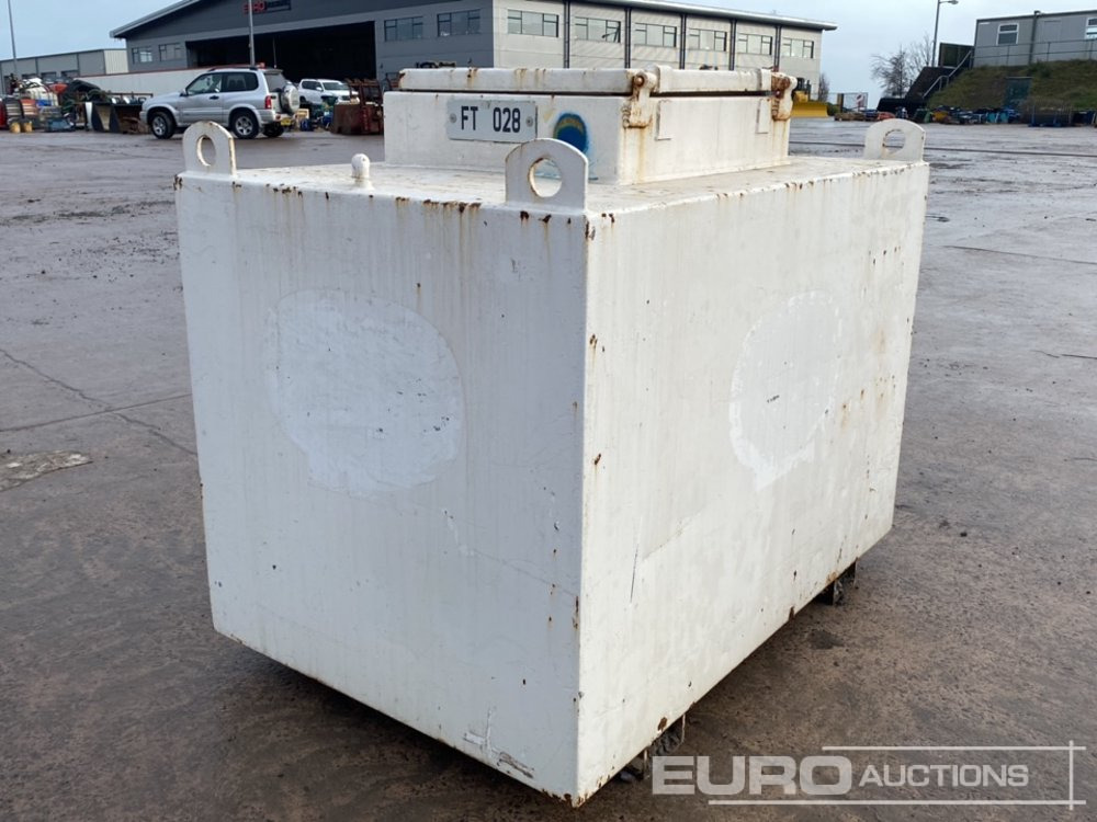 Steel Static Fuel Bowser, 12 Volt Pump - Резервоар за съхранение: снимка 5 Steel Static Fuel Bowser, 12 Volt Pump - Резервоар за съхранение: снимка 5