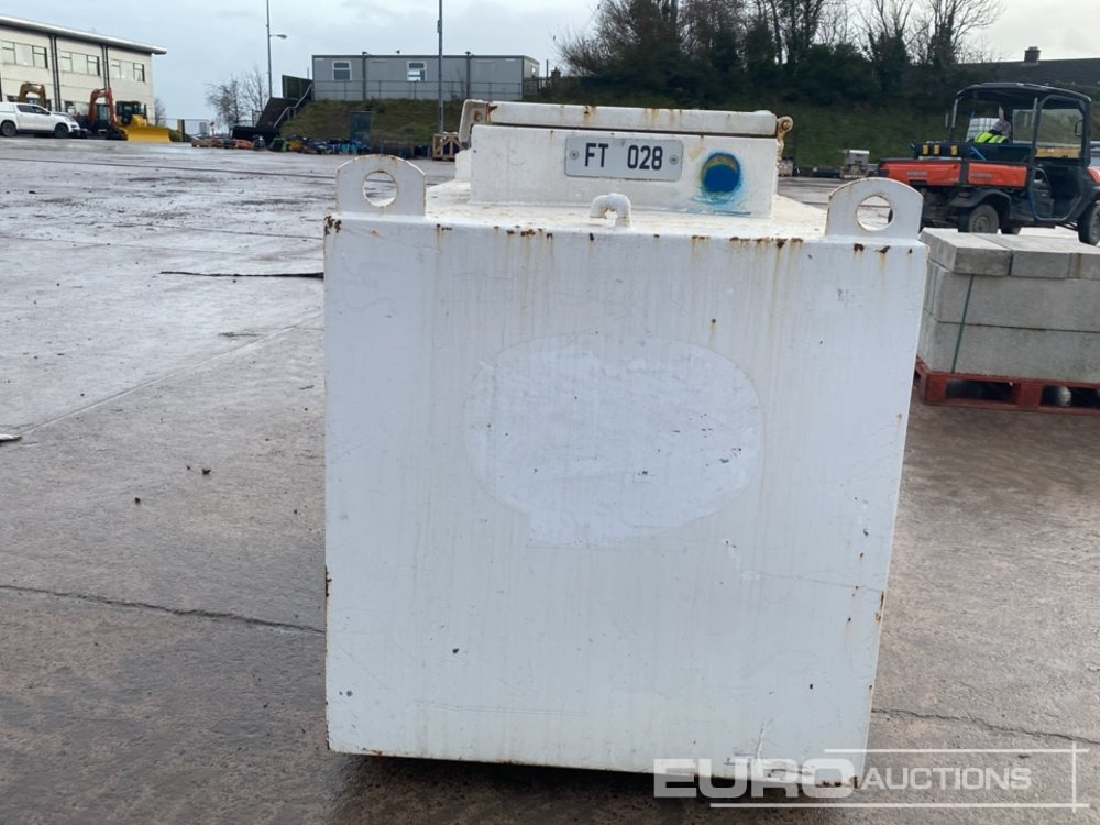 Steel Static Fuel Bowser, 12 Volt Pump - Резервоар за съхранение: снимка 4 Steel Static Fuel Bowser, 12 Volt Pump - Резервоар за съхранение: снимка 4