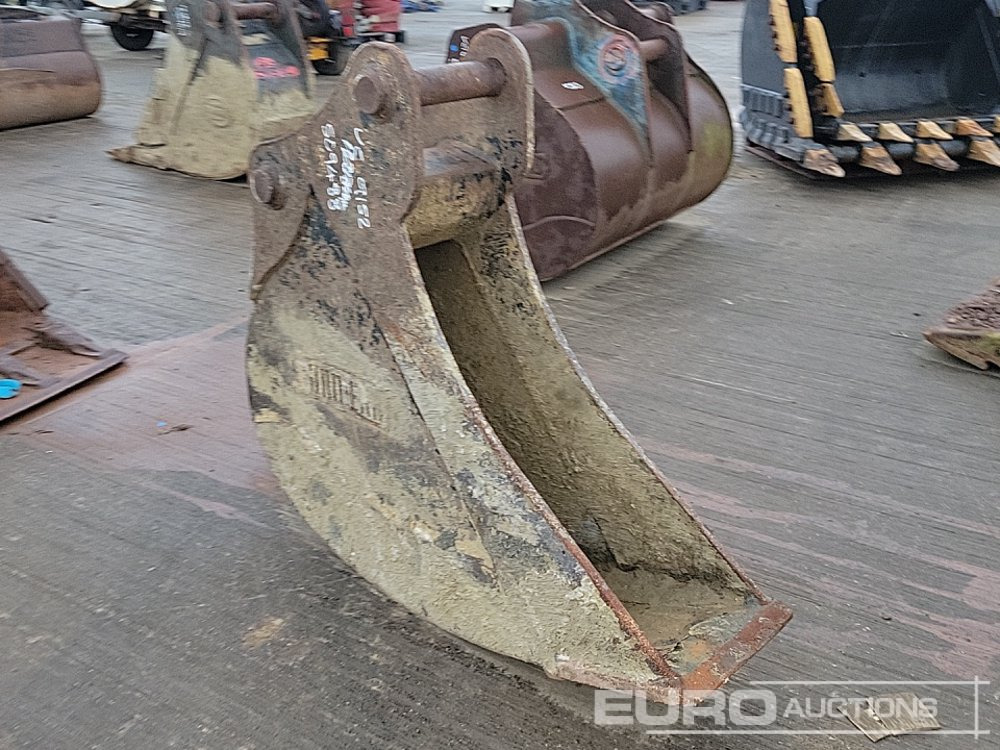 Strickland 12" Digging Bucket 65mm Pin to suit 13 Ton Excavator - Кофа: снимка 1 Strickland 12" Digging Bucket 65mm Pin to suit 13 Ton Excavator - Кофа: снимка 1
