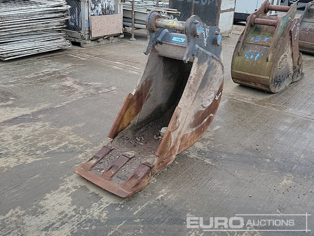 Strickland 18" Digging Bucket 65mm Pin to suit 13 Ton Excavator - Кофа: снимка 1 Strickland 18" Digging Bucket 65mm Pin to suit 13 Ton Excavator - Кофа: снимка 1