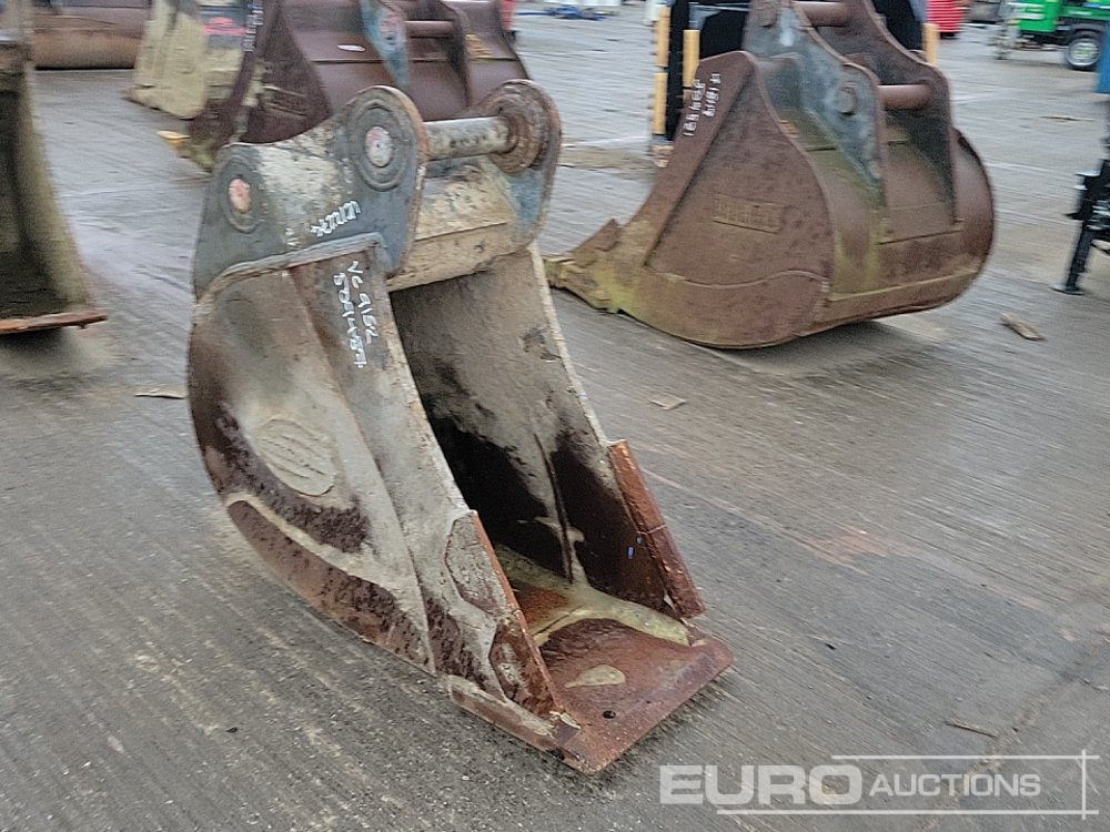 Strickland 18" Digging Bucket 65mm Pin to suit 13 Ton Excavator - Кофа: снимка 1 Strickland 18" Digging Bucket 65mm Pin to suit 13 Ton Excavator - Кофа: снимка 1