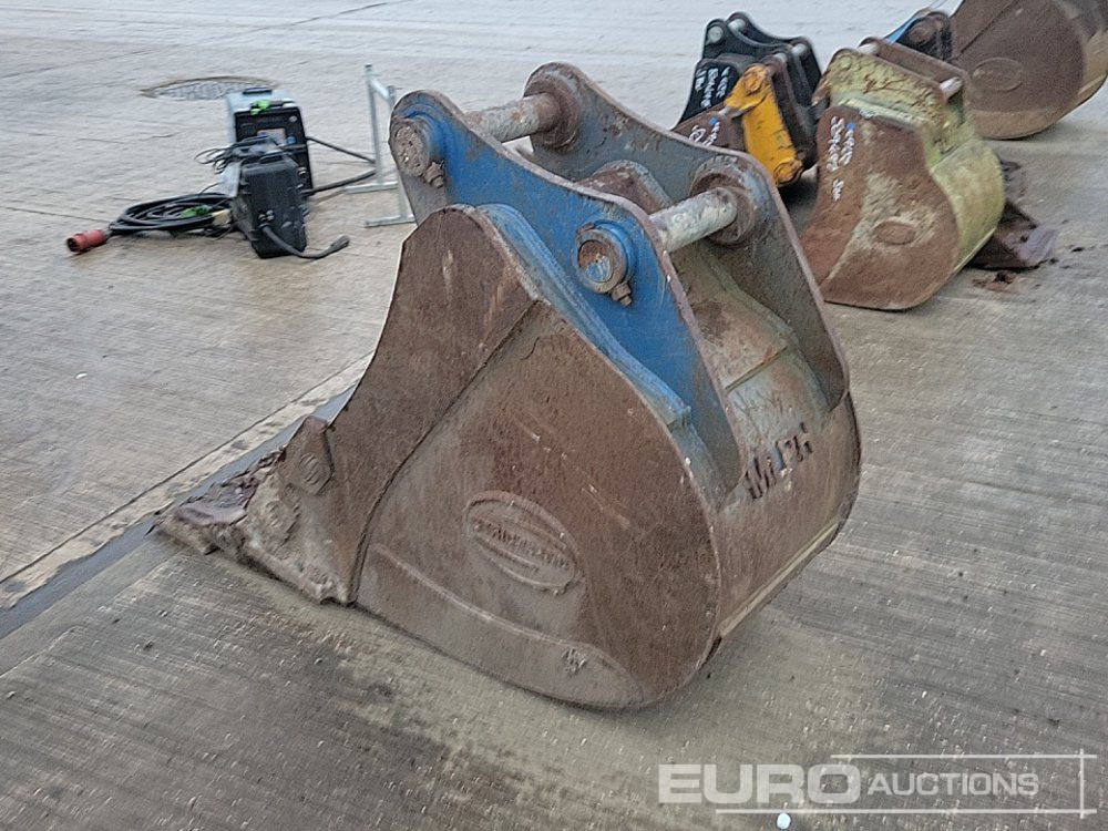 Strickland 24" Digging Bucket 65mm Pin to suit 13 Ton Excavator - Кофа: снимка 5 Strickland 24" Digging Bucket 65mm Pin to suit 13 Ton Excavator - Кофа: снимка 5