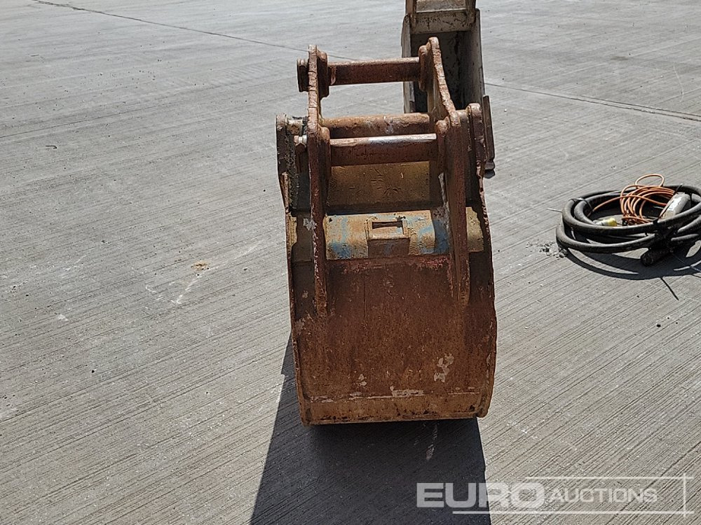 Strickland 24" Digging Bucket 65mm Pin to suit 13 Ton Excavator - Кофа: снимка 4 Strickland 24" Digging Bucket 65mm Pin to suit 13 Ton Excavator - Кофа: снимка 4