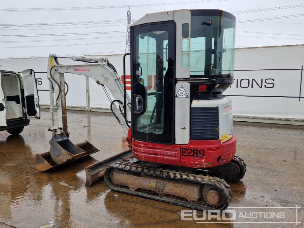 Takeuchi TB23R - Мини багер: снимка 3 Takeuchi TB23R - Мини багер: снимка 3